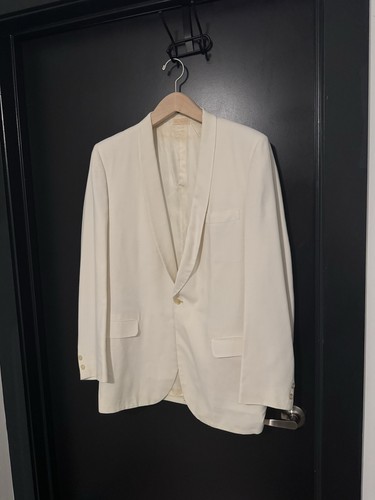 Near mint shawl lapel - lapel, vintage